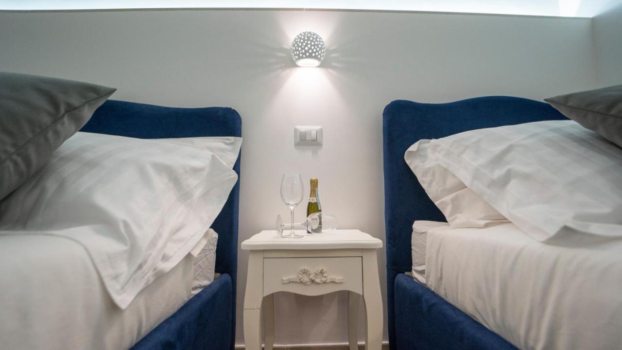 Dimora Fantasia Charme B&B Бари Экстерьер фото
